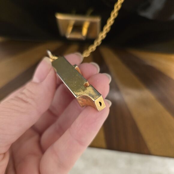 True Vintage 50s 60s Black Patent Leather Handbag Purse Working Whistle Clasp - Picture 6 of 16